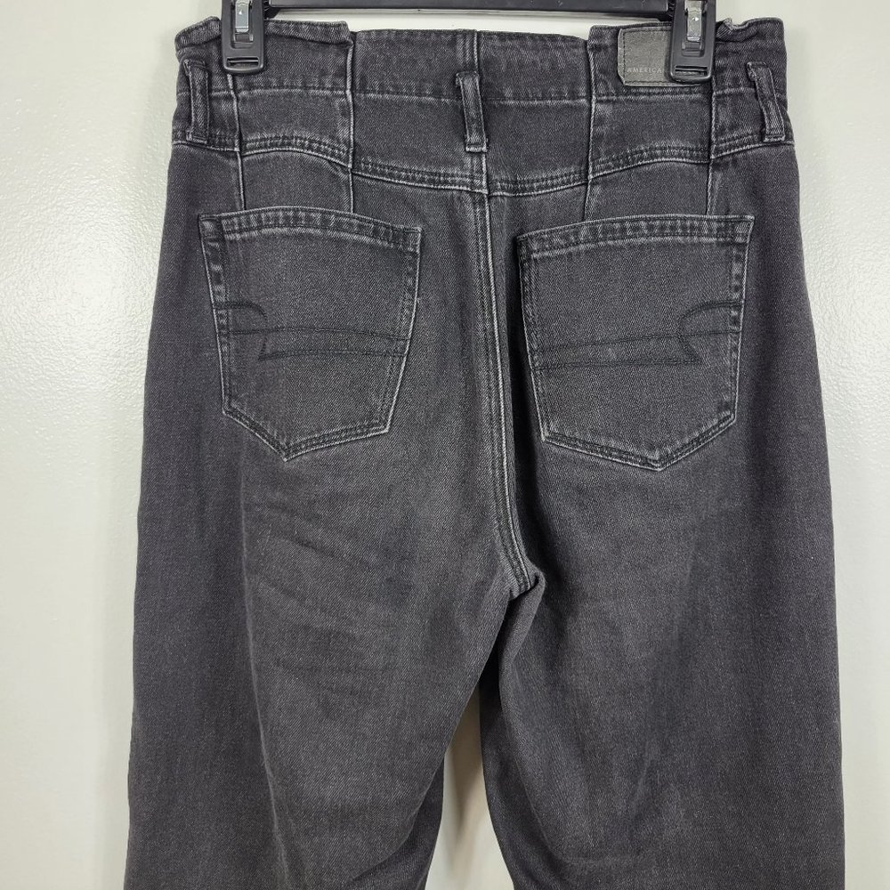 American Eagle  High Rise Mom Regular Denim Jeans - Picture 6 of 11